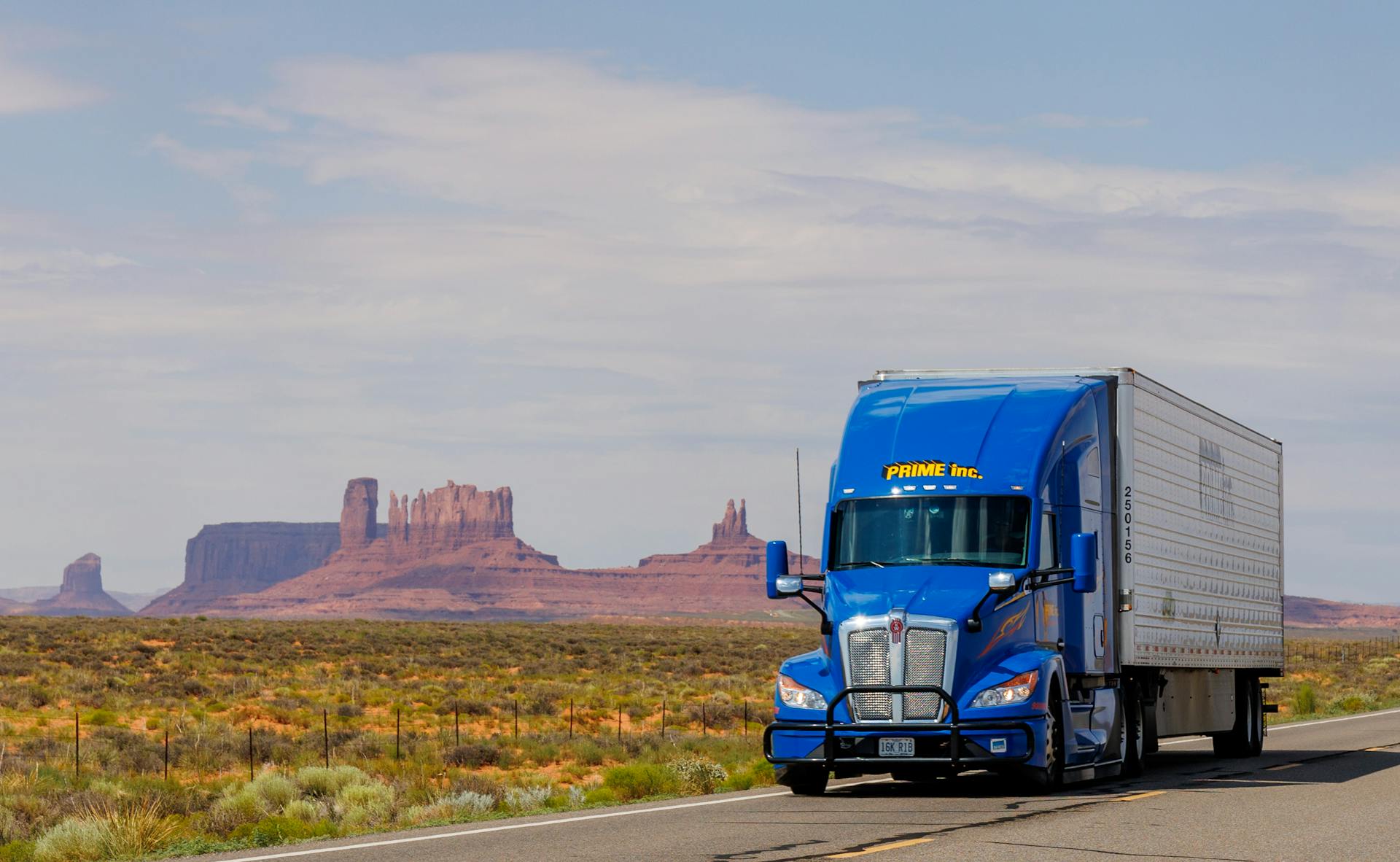 Flatbed and specialized freight on highway