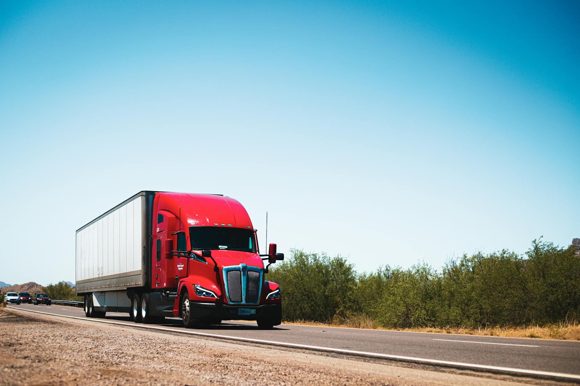 Full truckload — Kenworth T680 on highway